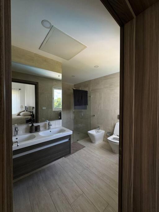 Apartamento 3 Bedroom With And Pool! *