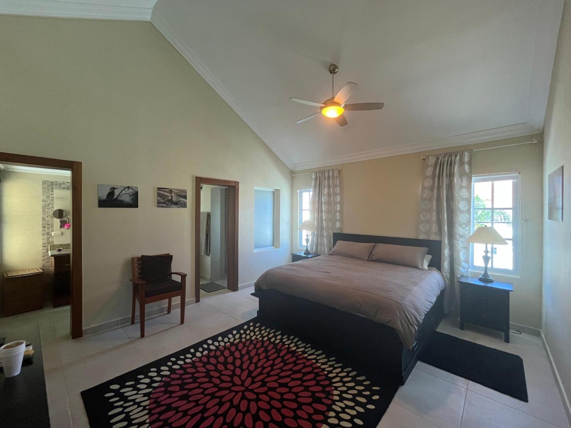 Luxury Penthouse With Pool, Bbq, Ac, Wi-fi, 5-min Walk To El Cortecito & Bavaro Beaches, *