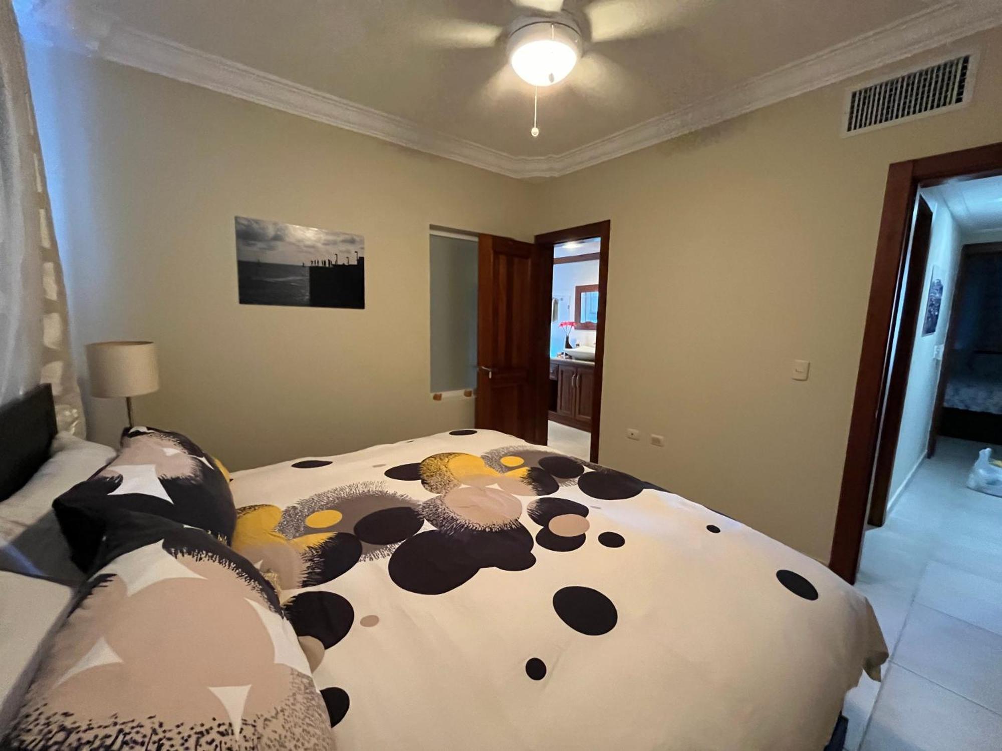 Luxury Penthouse With Pool, Bbq, Ac, Wi-fi, 5-min Walk To El Cortecito & Bavaro Beaches, Punta Cana
