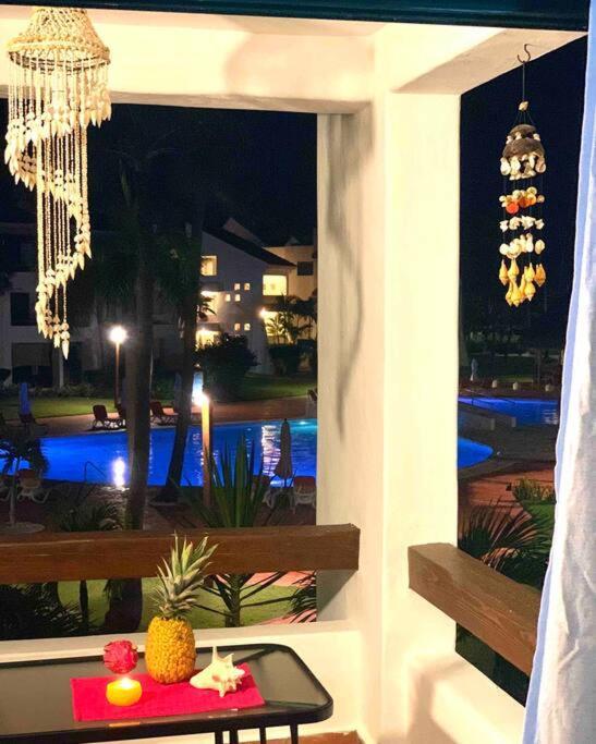 Stanza Mare Ocean View Huge Pool Front Apartamento