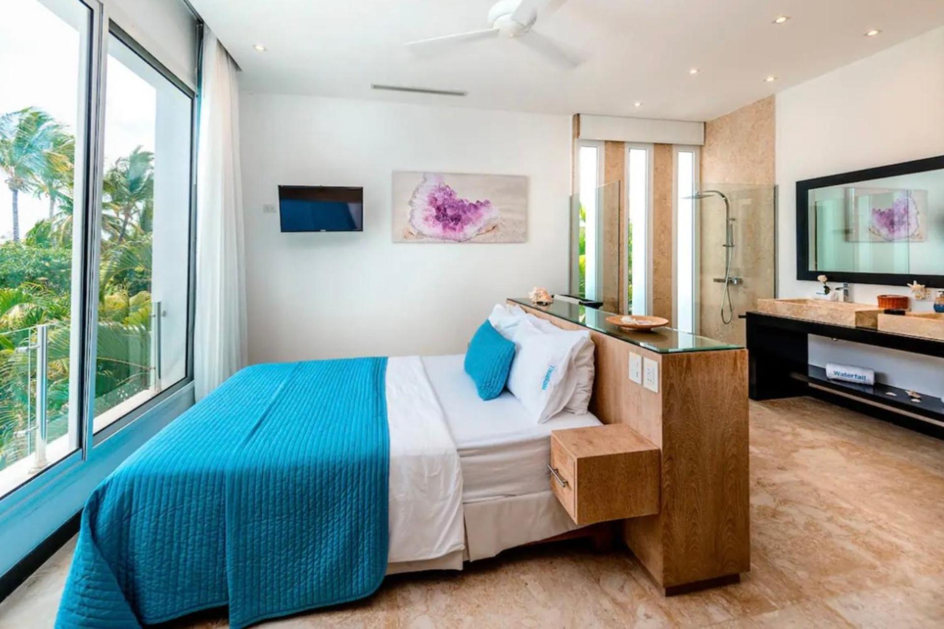 New Private Luxury In Apartahotel
