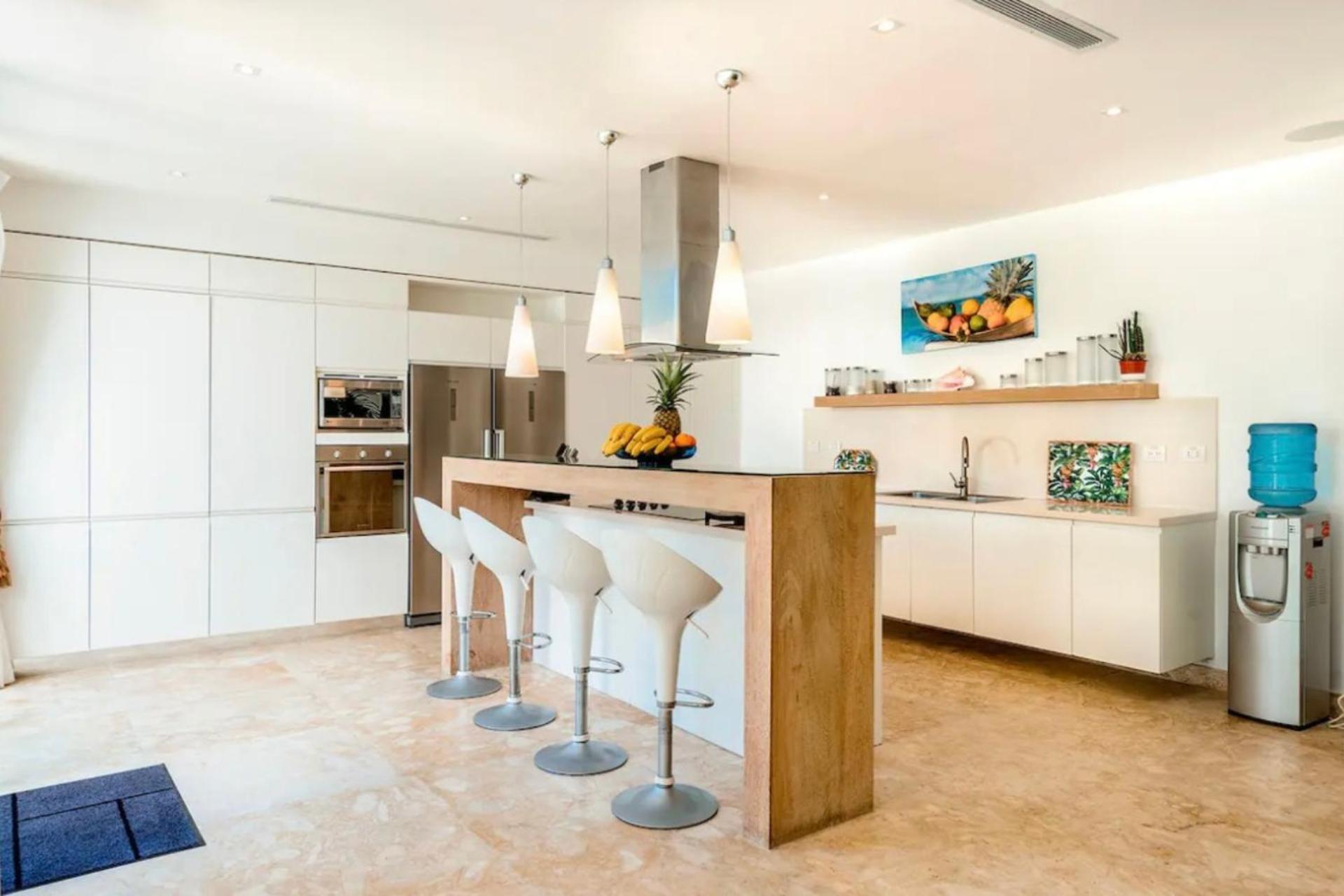 New Private Luxury In *