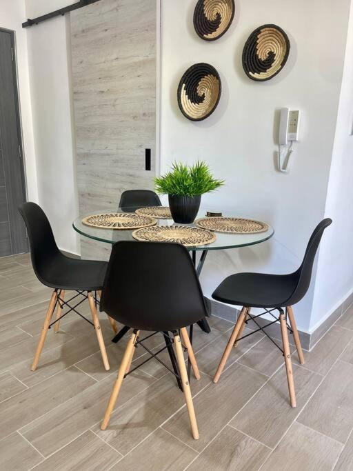 Apartamento Centrico Apto De 3 En Jardines