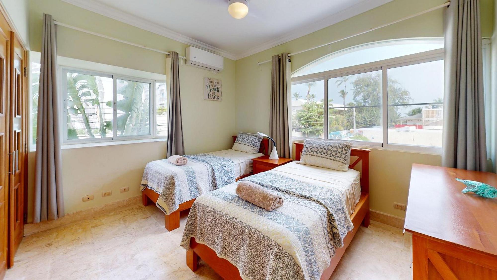 2 Hab 2 Banos Vista Y A Pasos De La Playa Apartamento