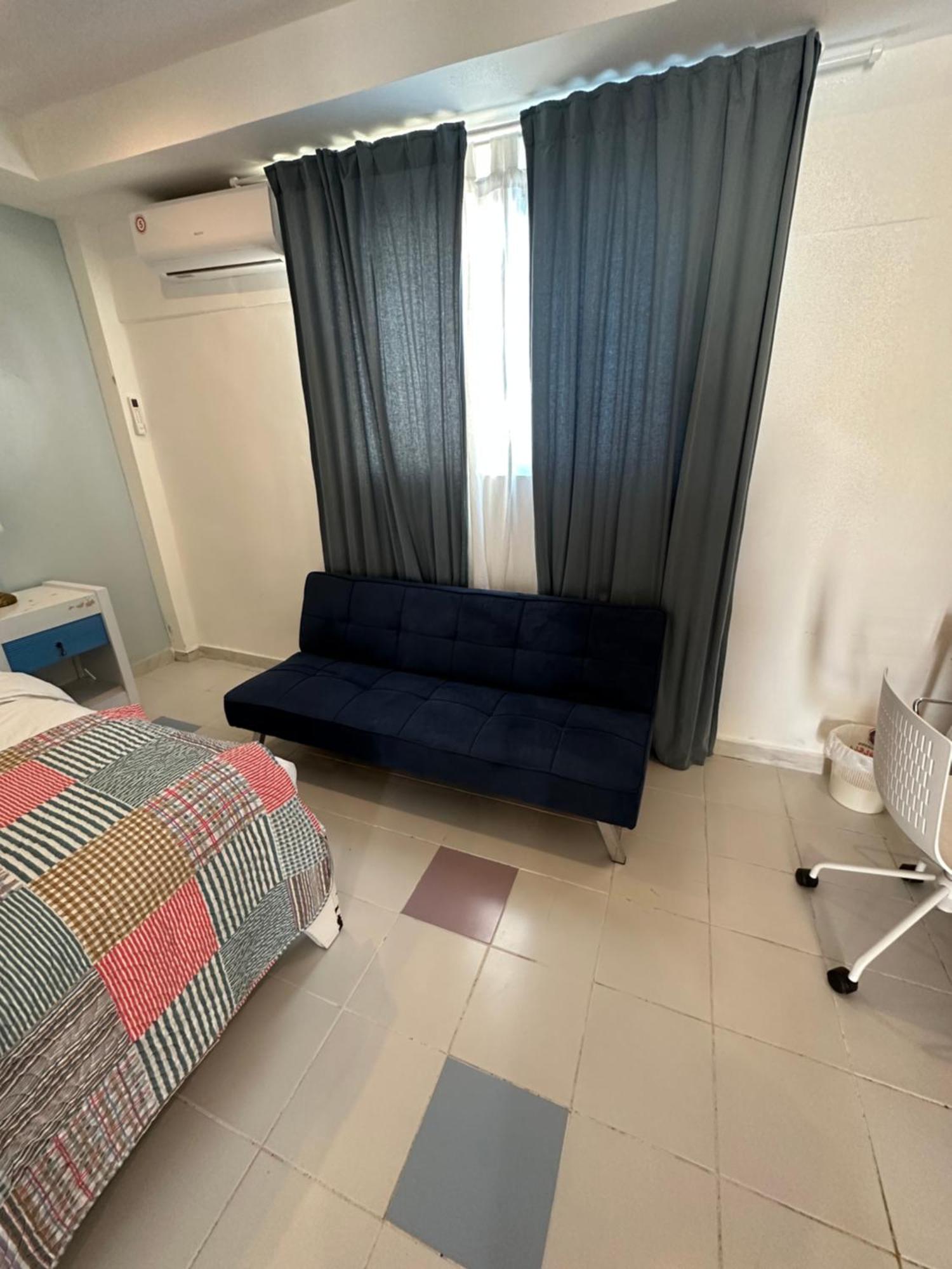 Hotel Noe 1 King Bedroon #7 *
