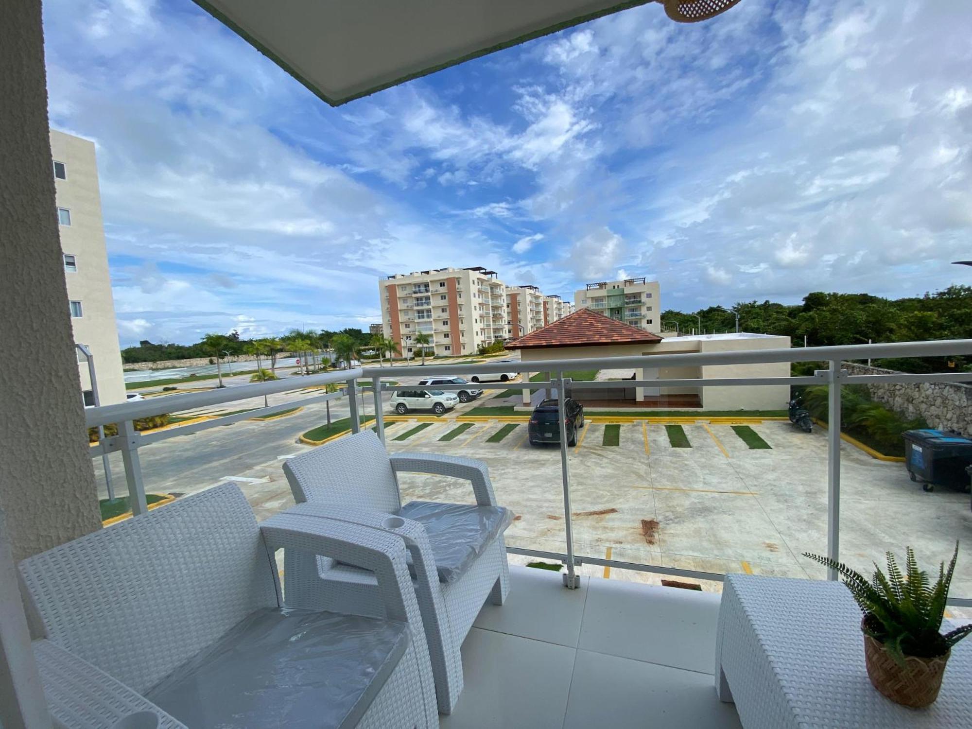 Apartamento Tropical Dream, 2 Hab, 2 Banos, Terraza, Piscina, Wifi De Alta Velocidad Gratis Punta Cana