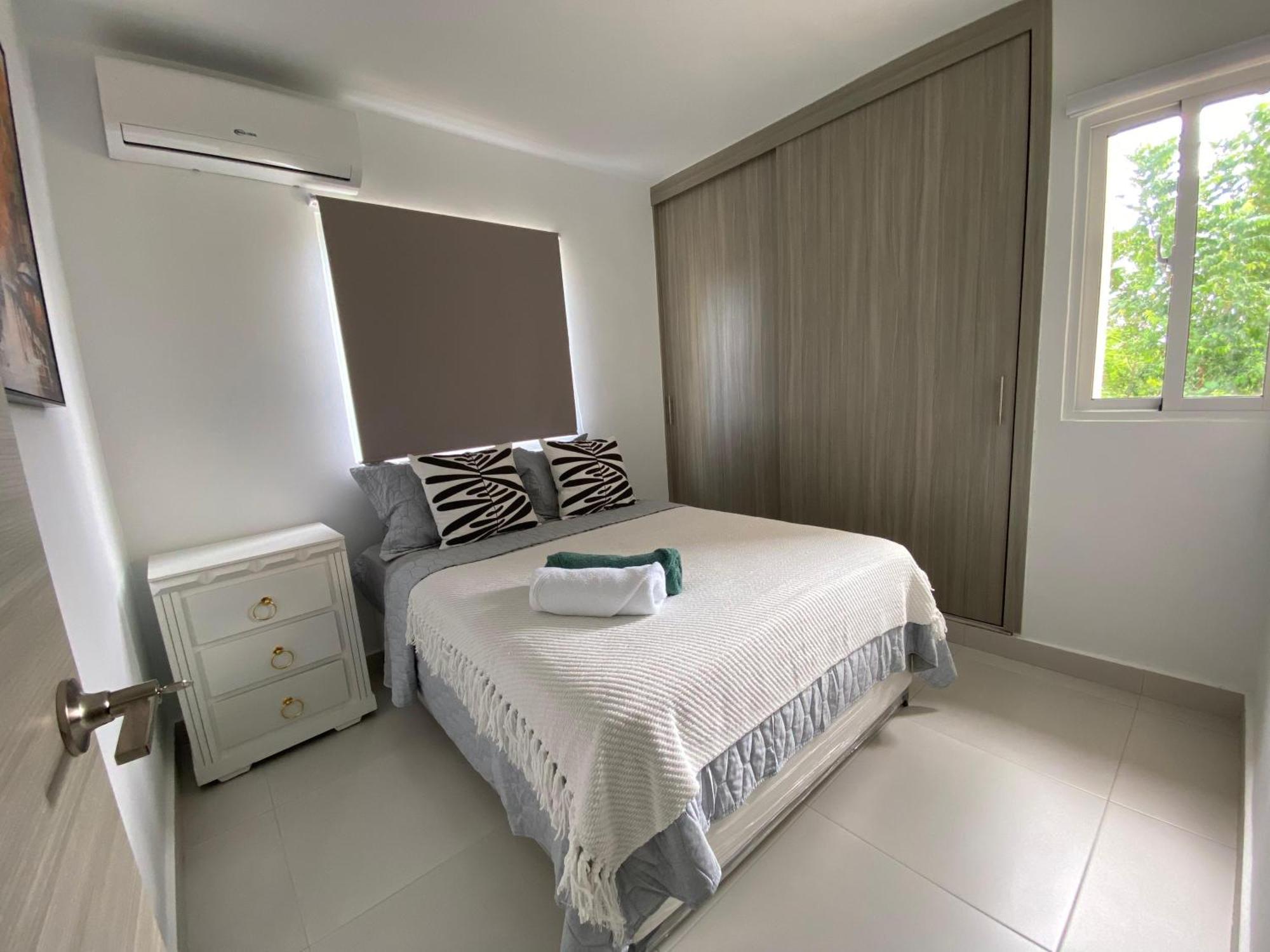 Tropical Dream, 2 Hab, 2 Banos, Terraza, Piscina, Wifi De Alta Velocidad Gratis Apartamento Punta Cana
