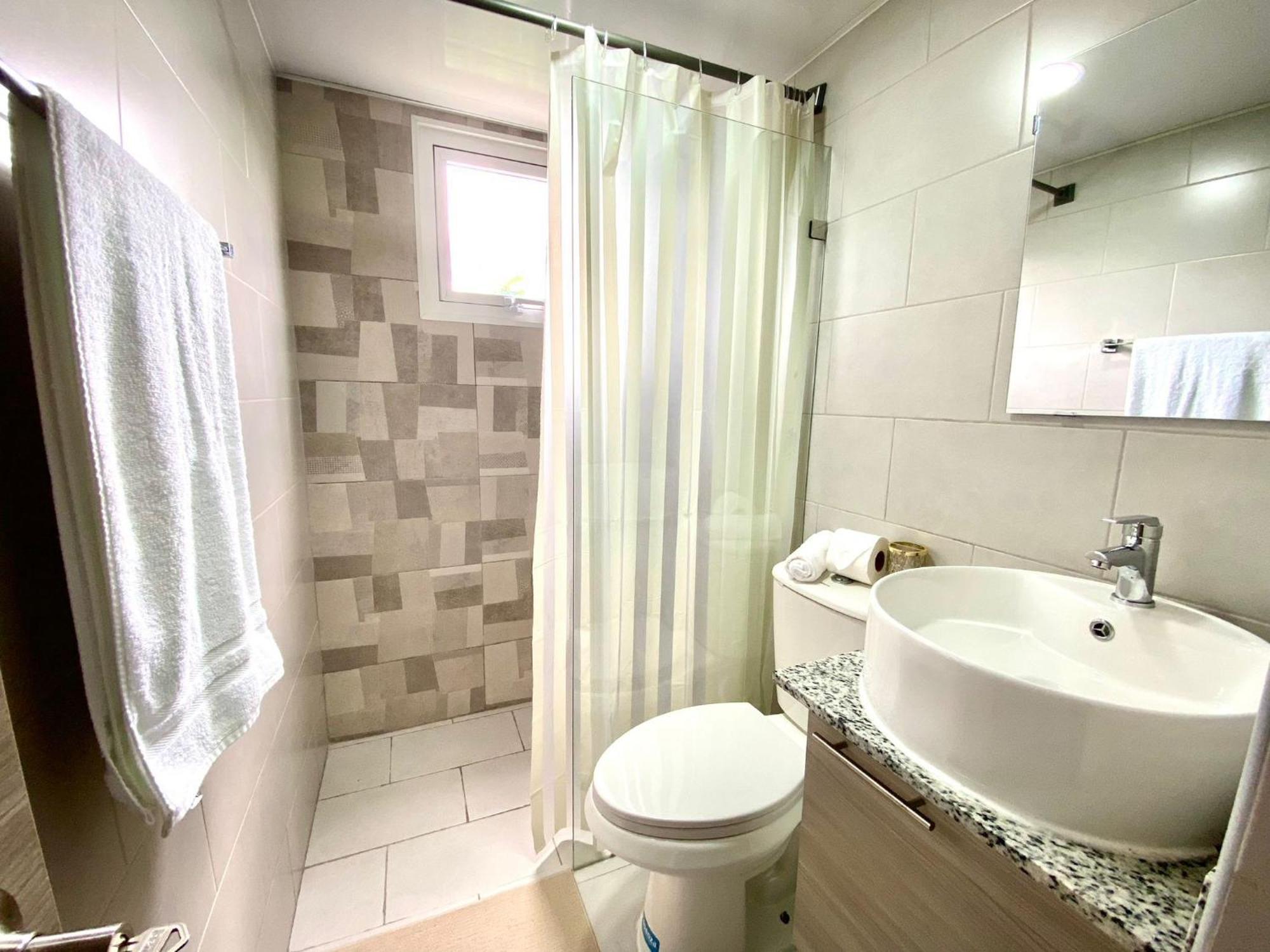 Apartamento Tropical Dream, 2 Hab, 2 Banos, Terraza, Piscina, Wifi De Alta Velocidad Gratis Punta Cana