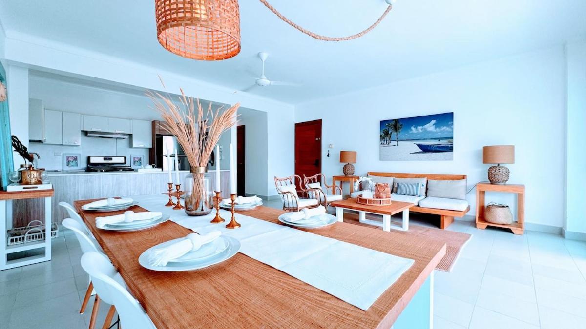 Hot Tub, Pool, Walk To Fun, Beach, Dining, Shops * Punta Cana