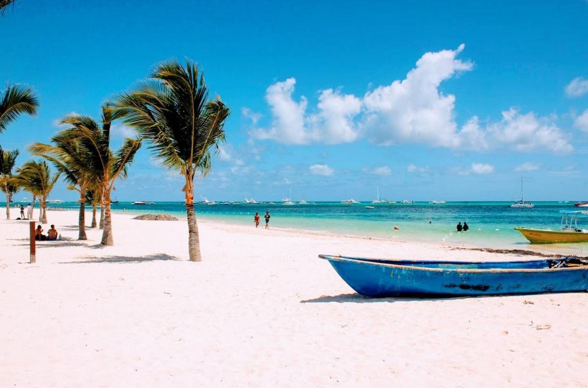 Hot Tub, Pool, Walk To Fun, Beach, Dining, Shops Apartamento