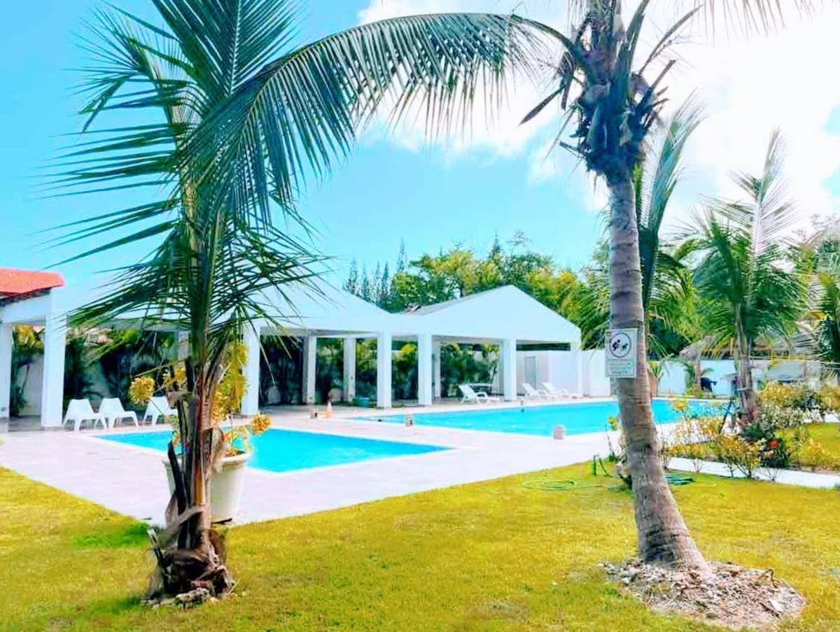 Hot Tub, Pool, Walk To Fun, Beach, Dining, Shops