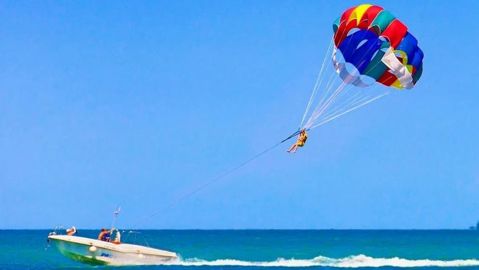 Hot Tub, Pool, Walk To Fun, Beach, Dining, Shops Apartamento Punta Cana