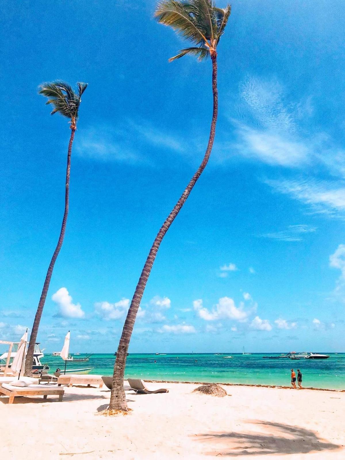Hot Tub, Pool, Walk To Fun, Beach, Dining, Shops *