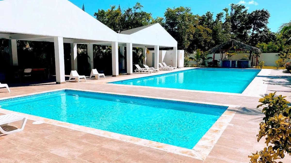 Hot Tub, Pool, Walk To Fun, Beach, Dining, Shops