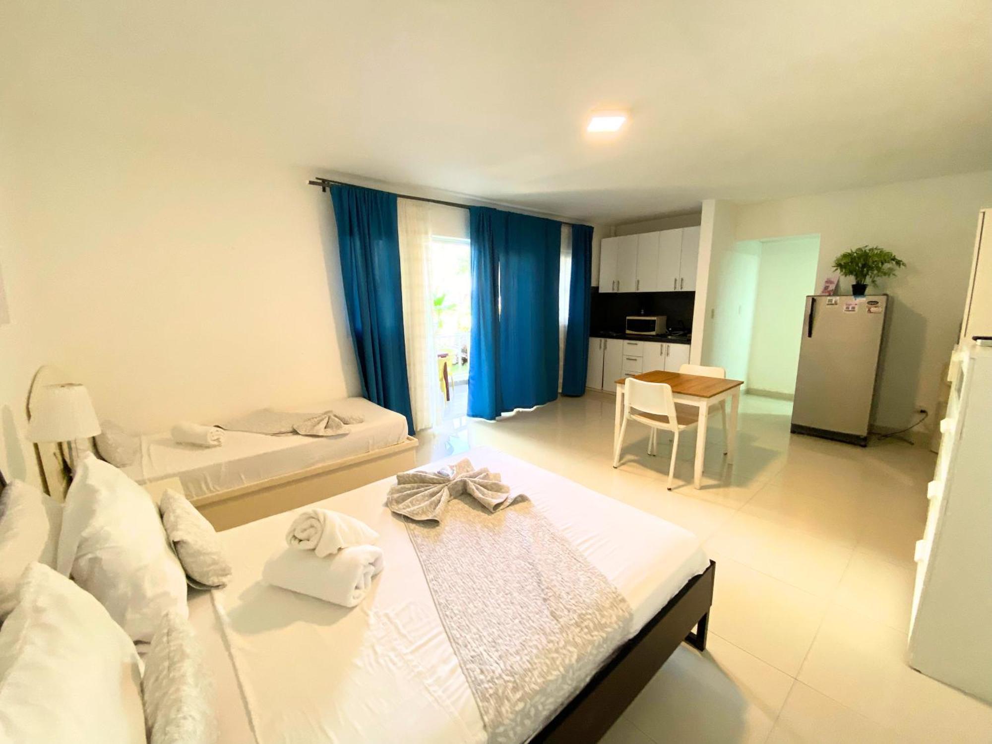 Playa Paradise - Club & Pool Punta Cana