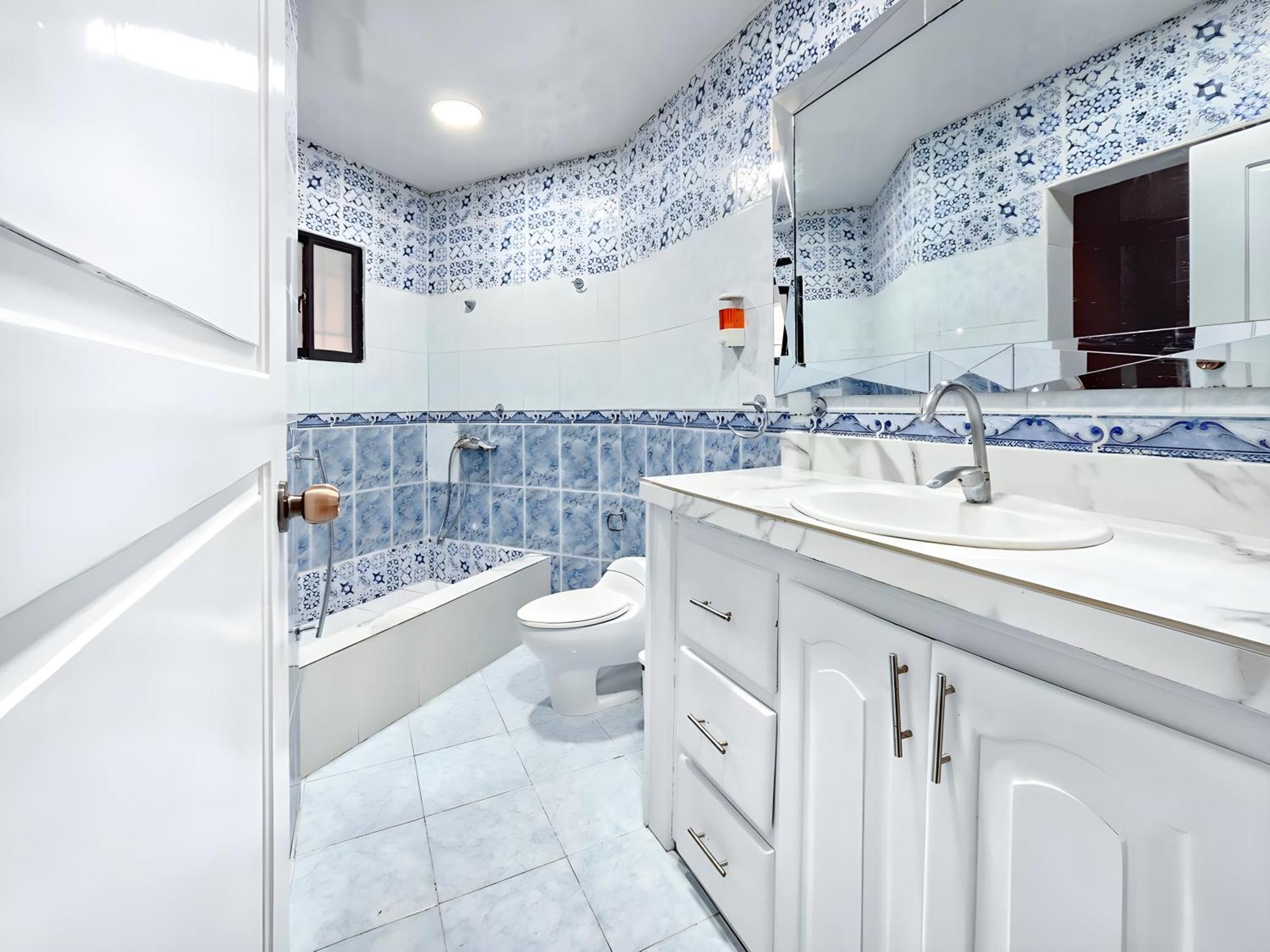 Completamente Privada Con Piscina, Jacuzzi Y Gran Patio * Punta Cana