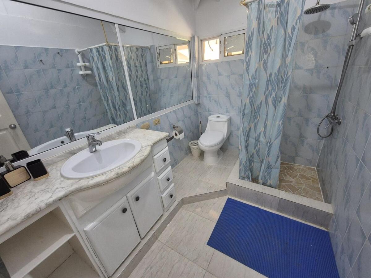 Cozy Urban House 4 *