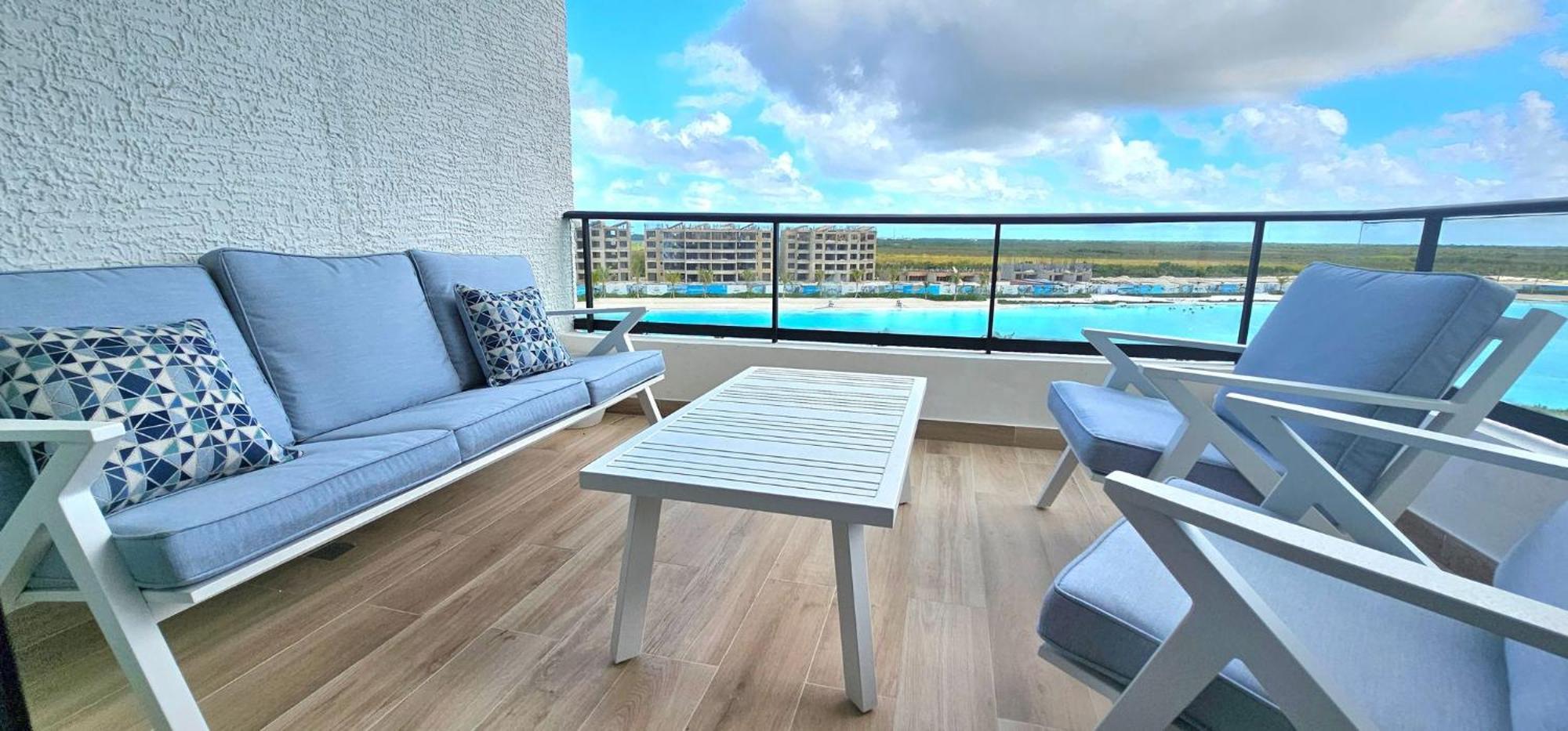 The Spacious 2 Bedroom 2 Bath On Floor With Stunning Views Apartamento *
