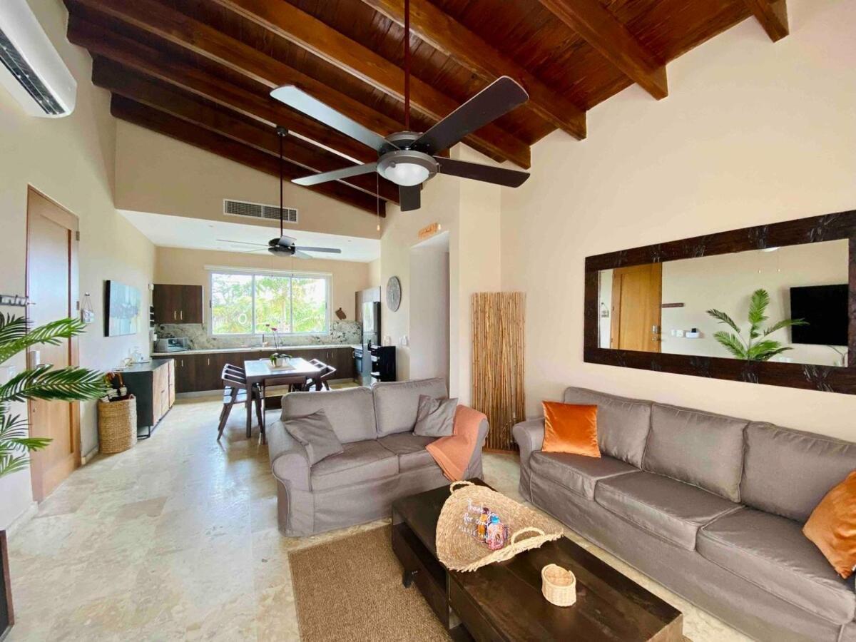 Cocotal Lakeview Penthouse *