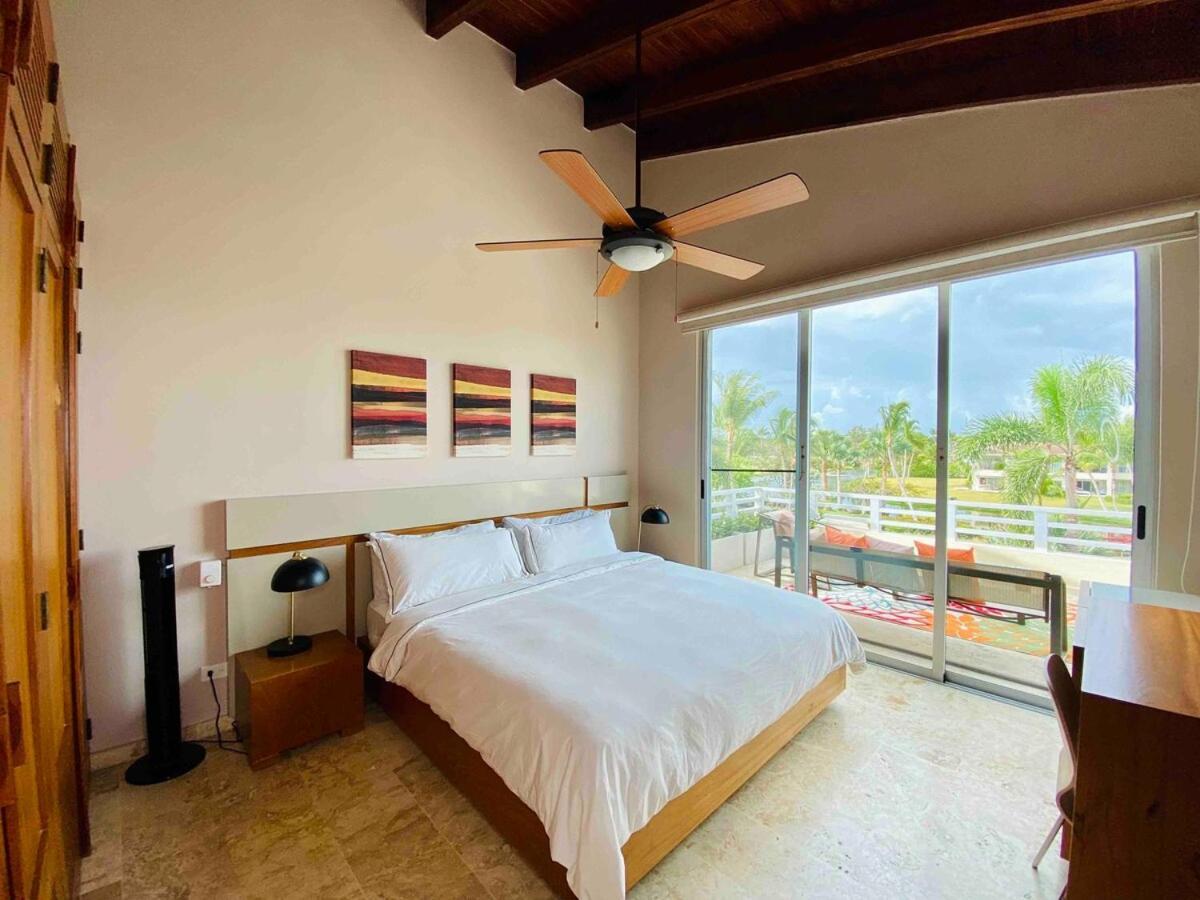 Cocotal Lakeview Penthouse Apartamento