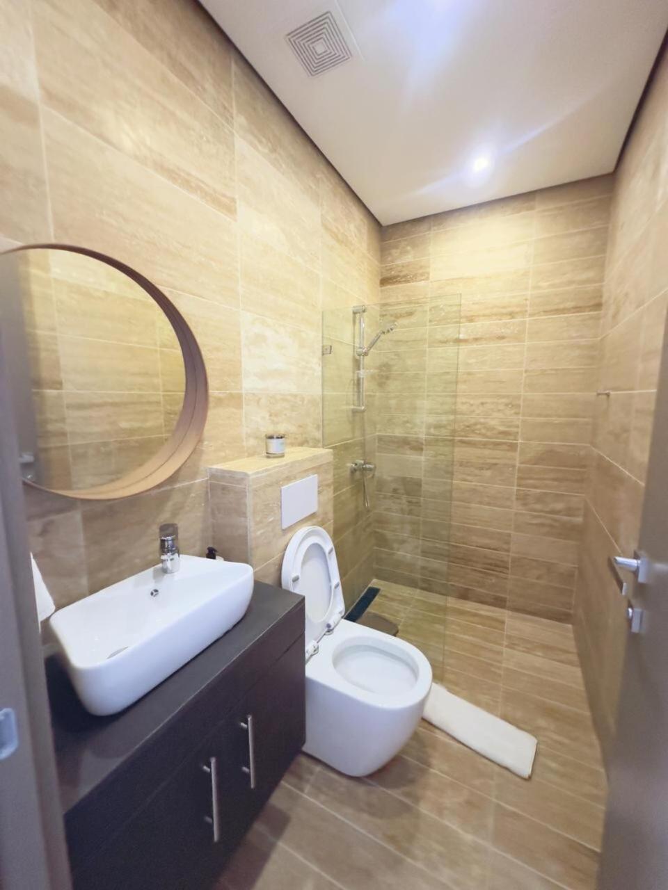 Confort & Luxury In At 7 Mares Cap Cana With Pools, Jacuzzi And Free Access Apartamento