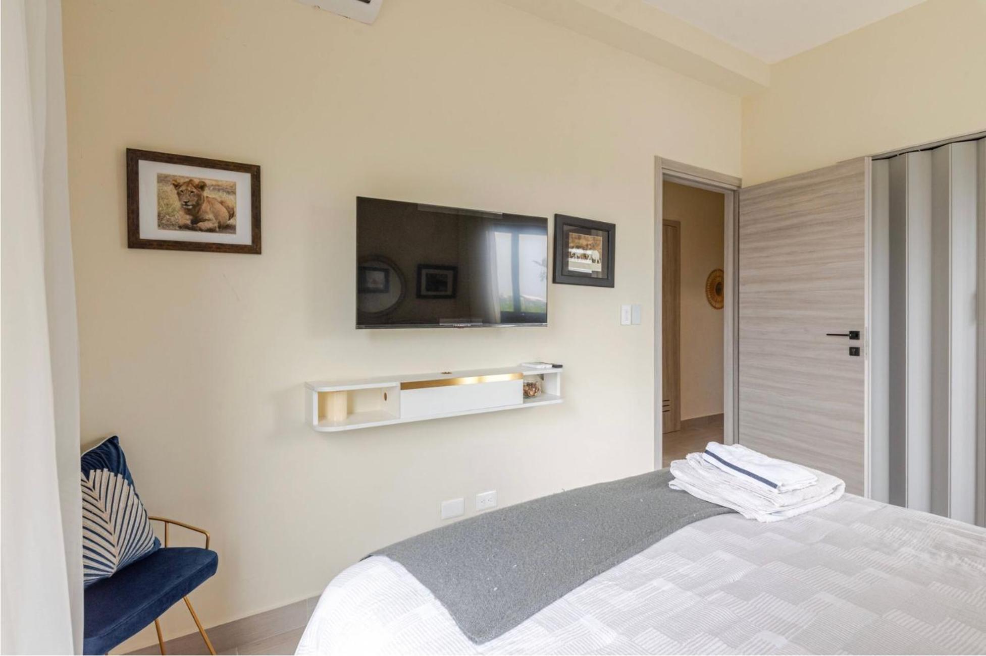 Oasis - Pool, & Apartment *
