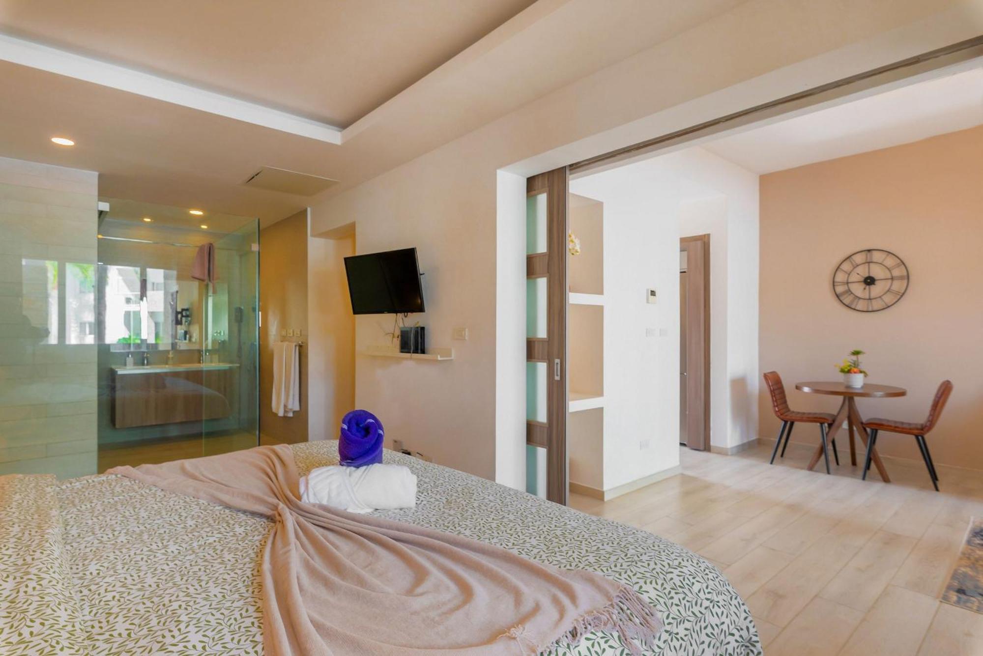 Apartamento Beauty Pool Views Paseo Playa Coral Steps To The Punta Cana
