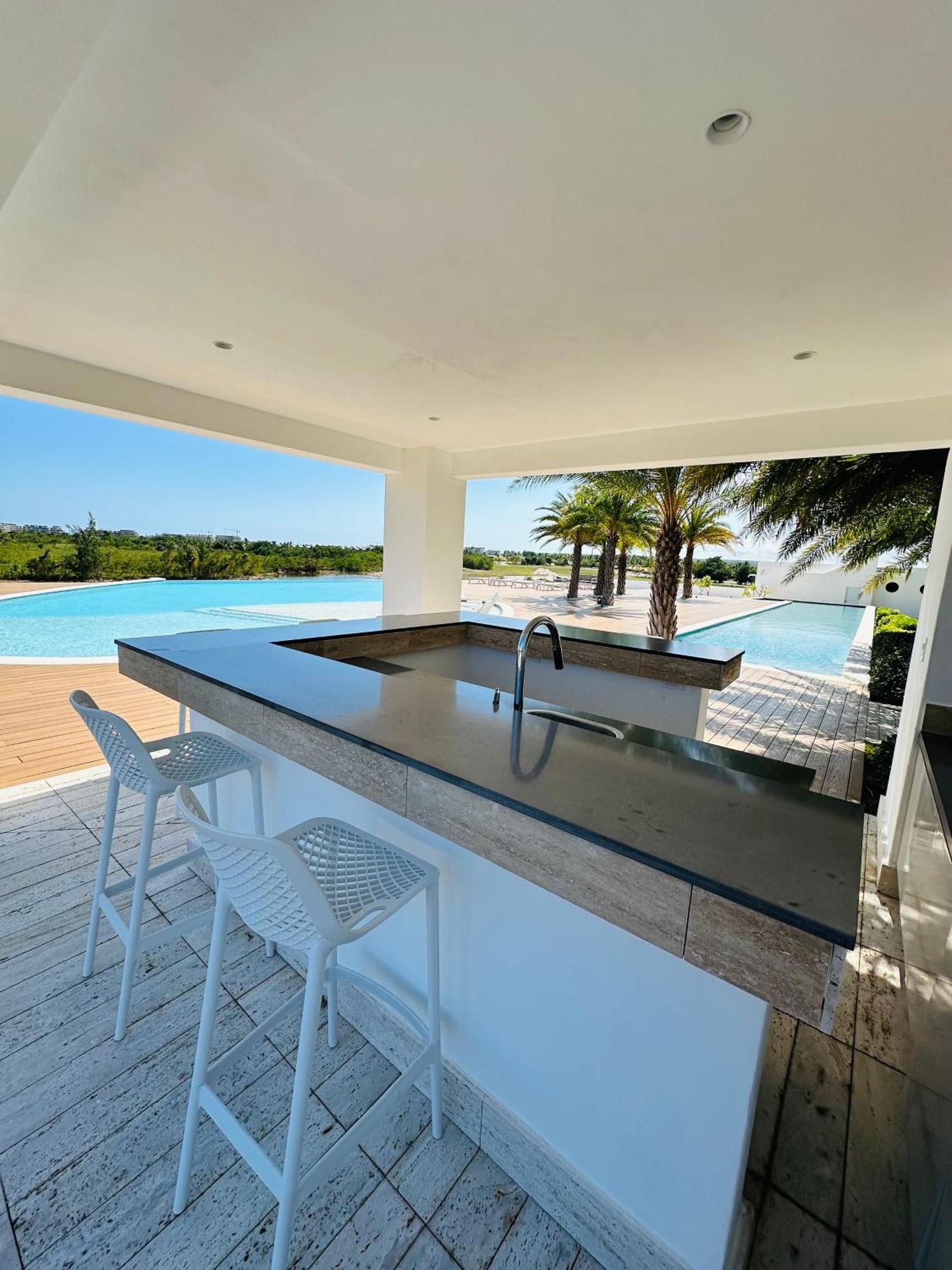 Confort & Luxury In At 7 Mares Cap Cana With Pools, Jacuzzi And Free Access Apartamento *