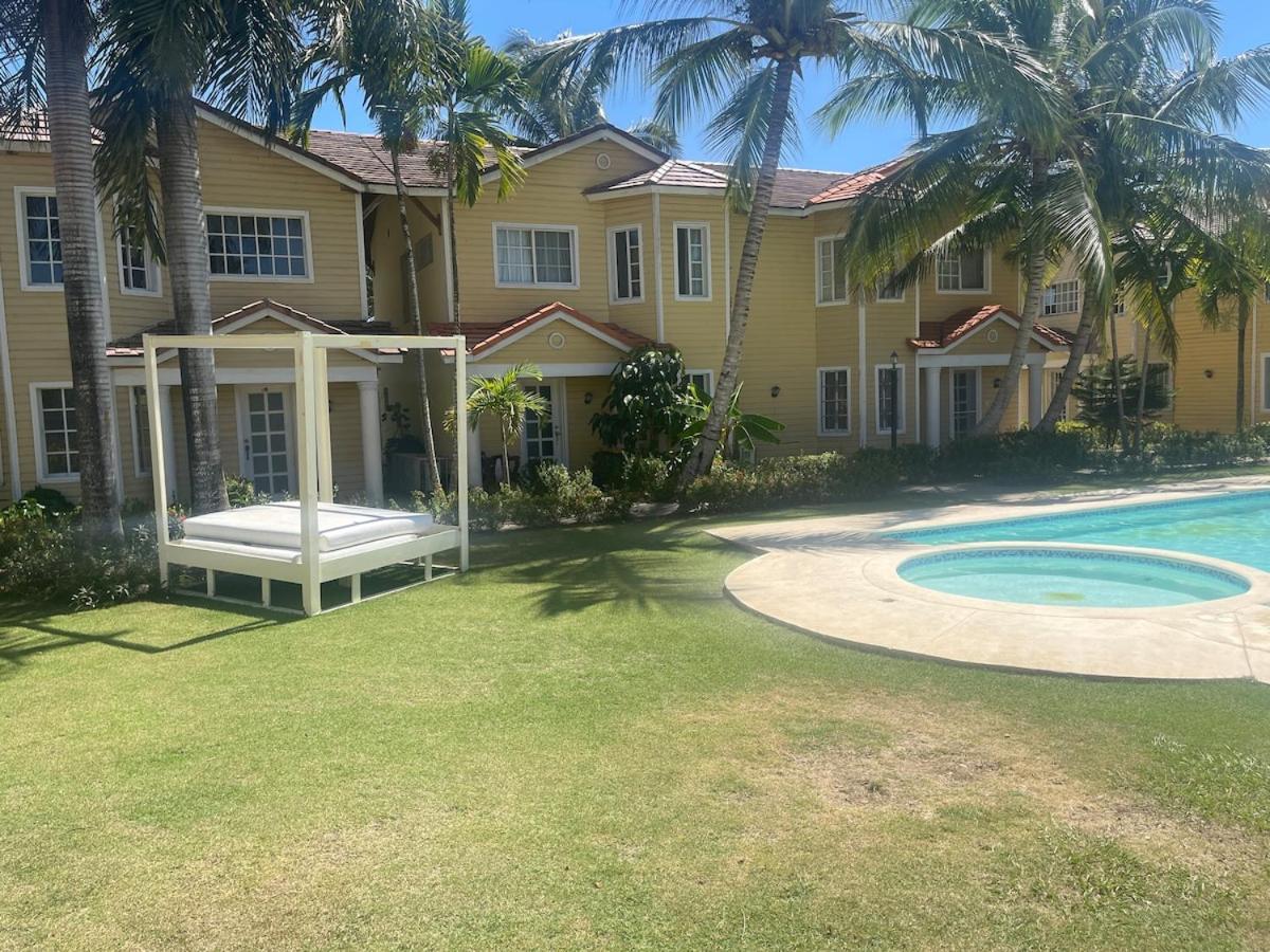 Villa Mediterranean In Paradise