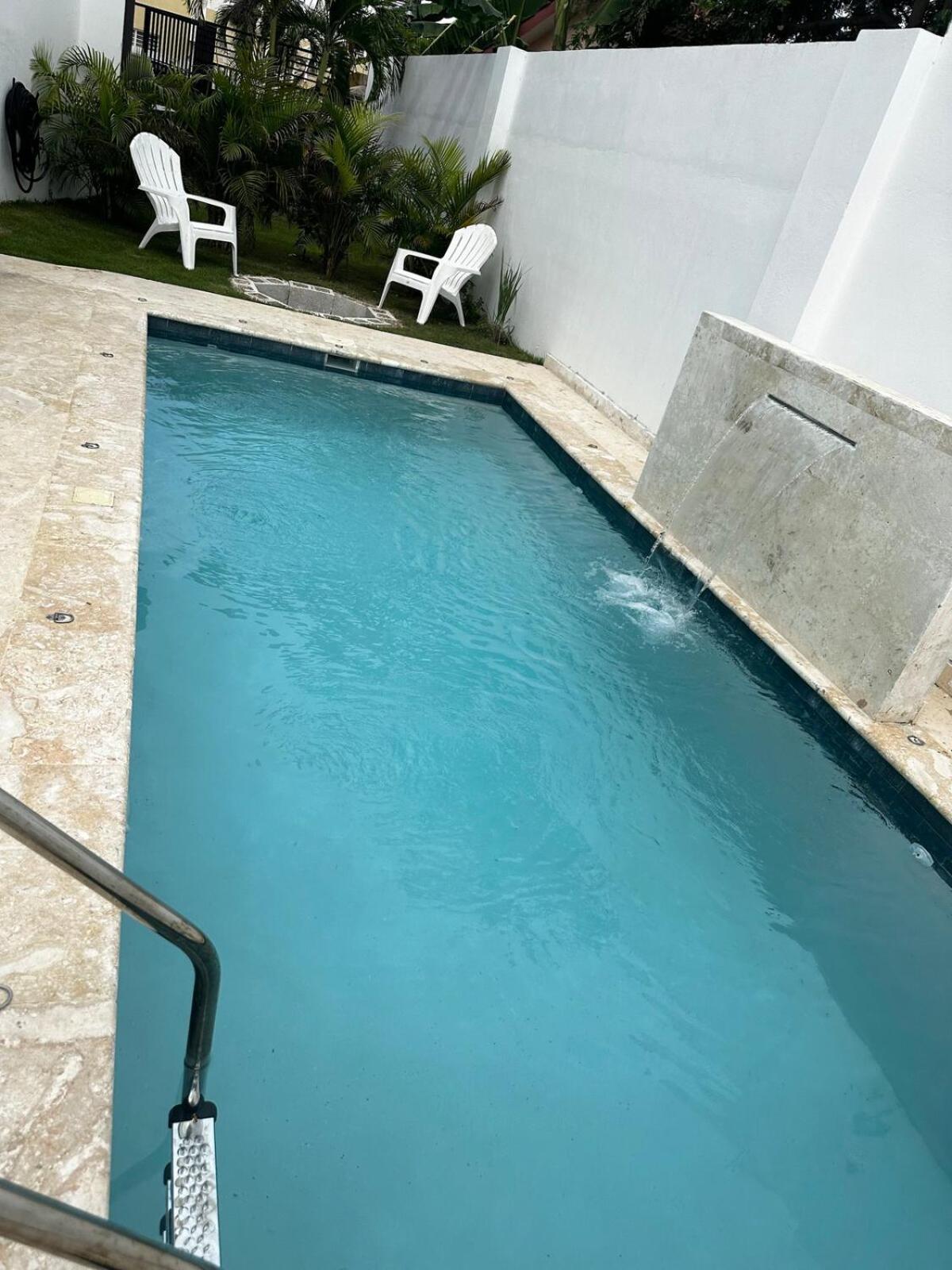 Stunning Brand New In Downtown Villa