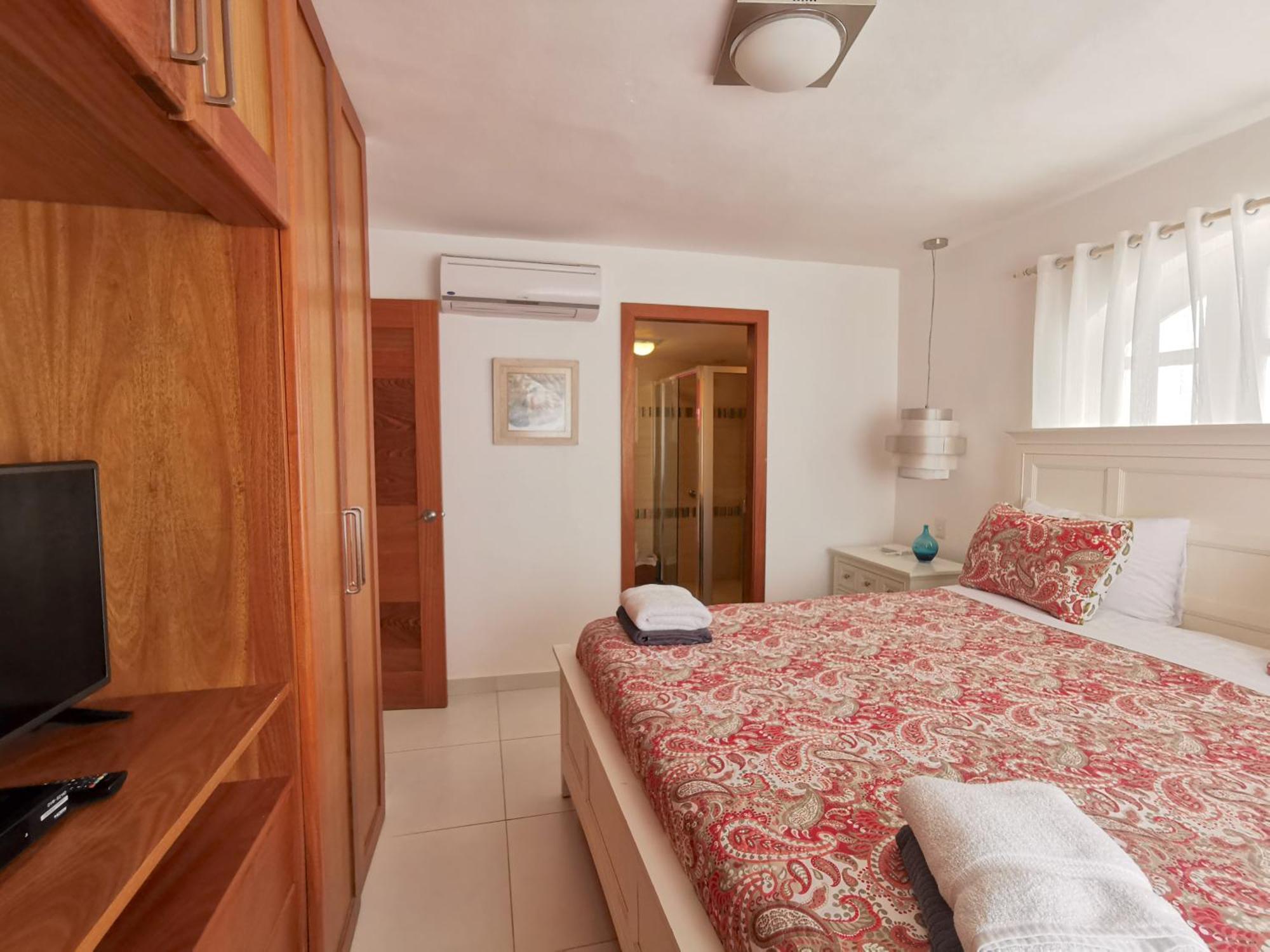 Caribbean Dream & Ocean View Playa Corales Apartahotel *