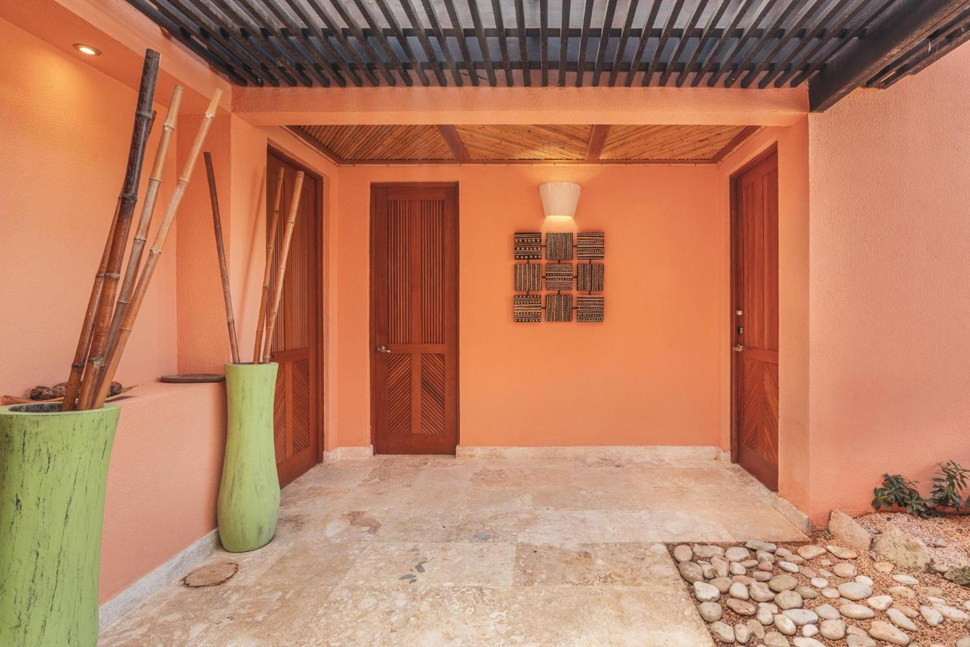 Caribbean With 2 Bedrooms And Pool * Punta Cana