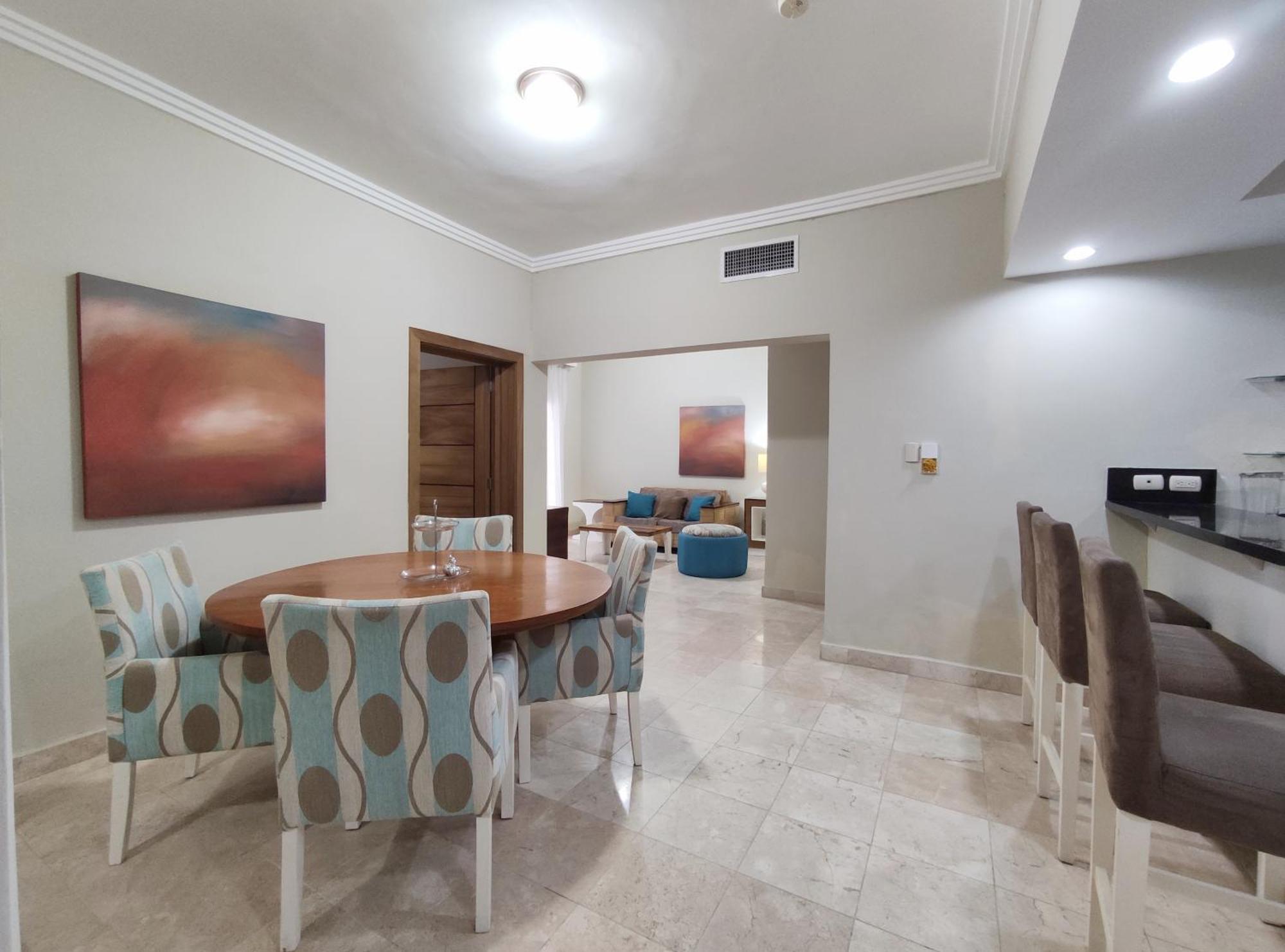 Beachfront - Private Access Apartamento