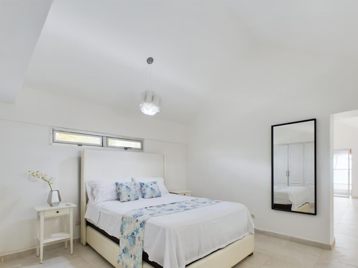The Ocean Front Palomar Apartamento *
