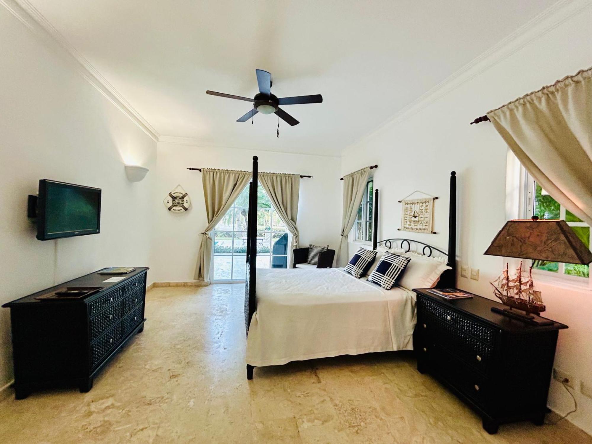 Luxury In Resort, & Golf