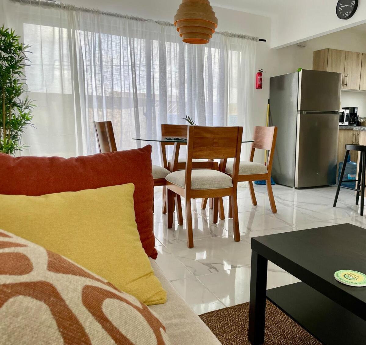 La Casita With Private Pool, Cerca De Downtown