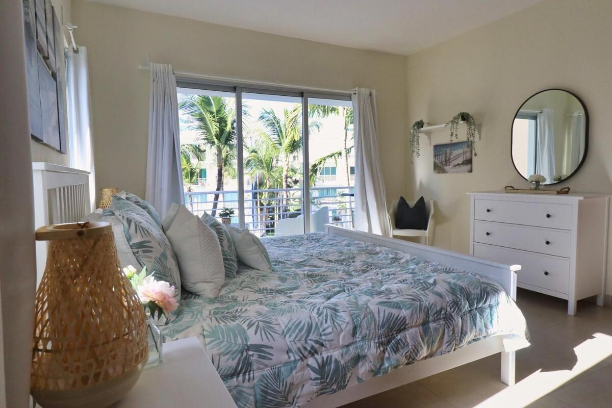Charming Tsi With Spacious Interior * Punta Cana