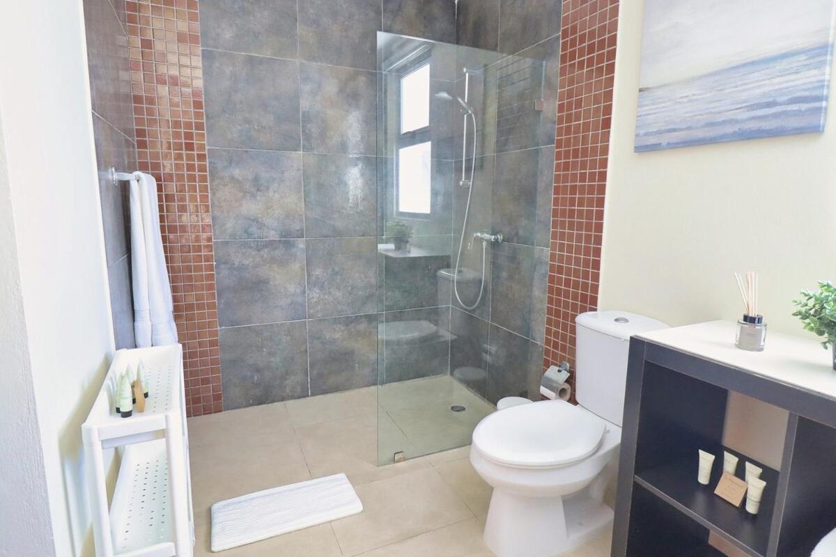 Apartment Charming Tsi With Spacious Interior