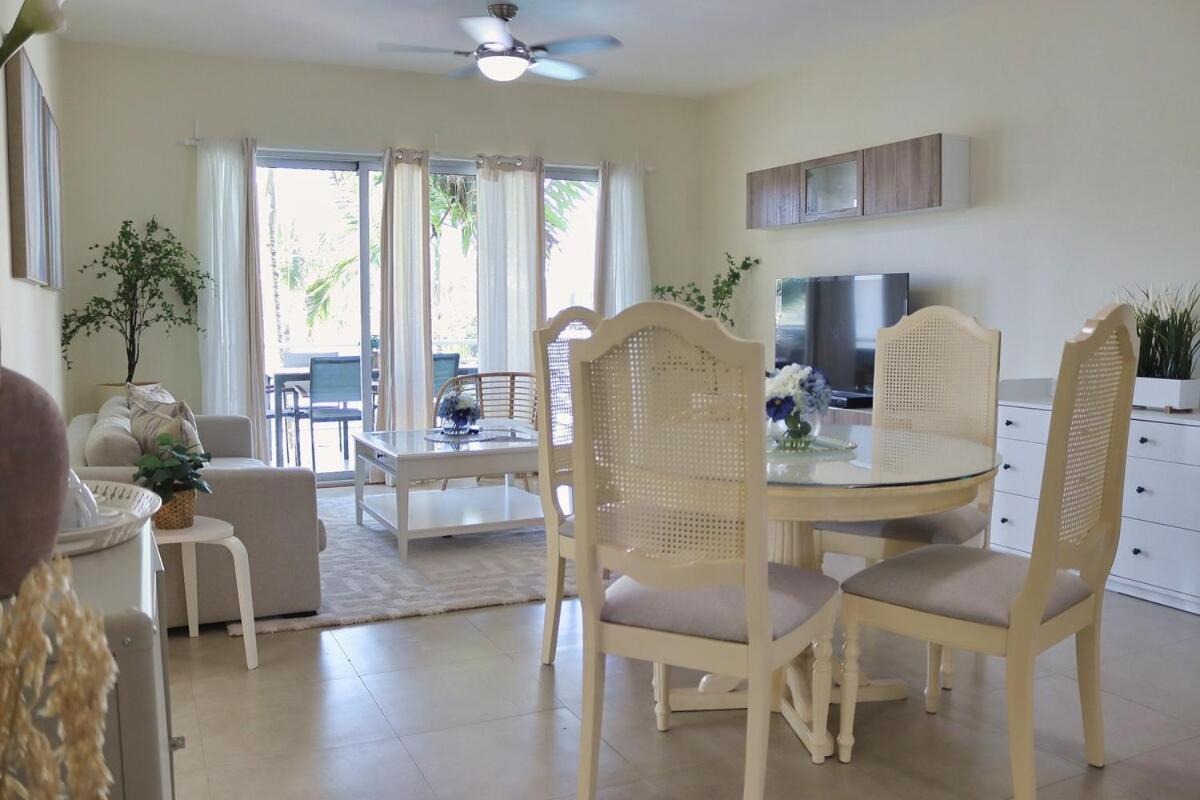 Charming Tsi With Spacious Interior Punta Cana