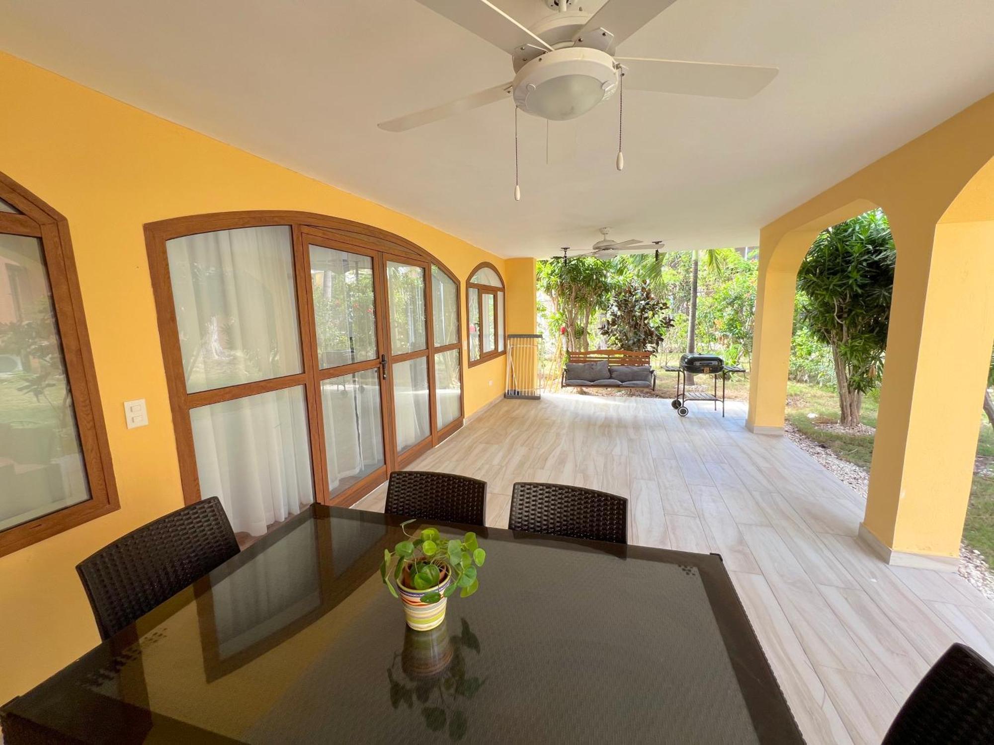 Apartahotel Caribbean Dream & Ocean View Playa Corales