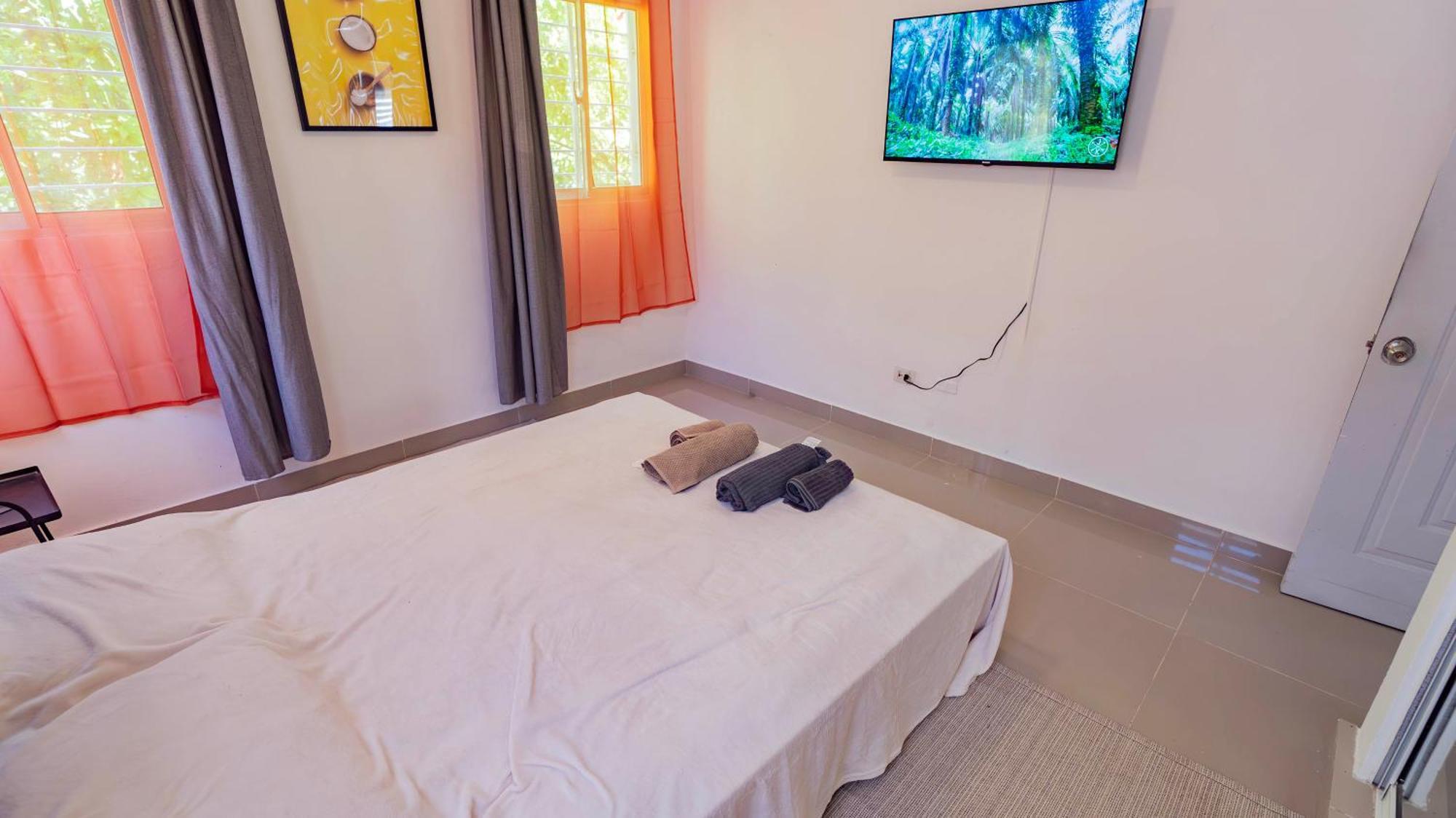 Villa Caribbean Tropical - Free Electricity Included Punta Cana