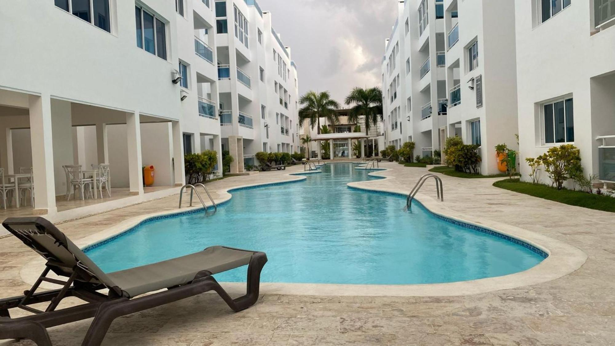 Penthouse With Rooftop And Pool Access Apartamento