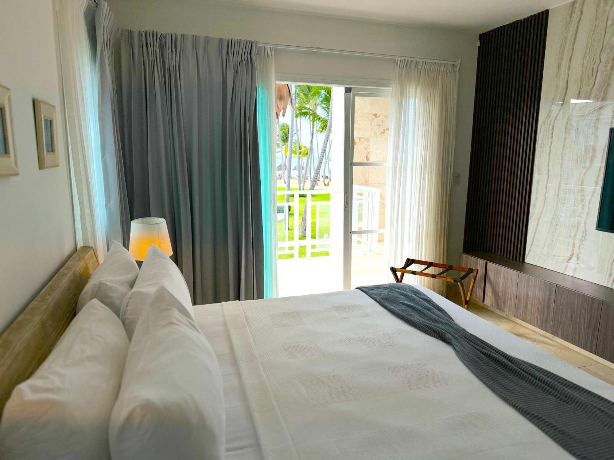 Front By Playa Palmera Apartamento Punta Cana