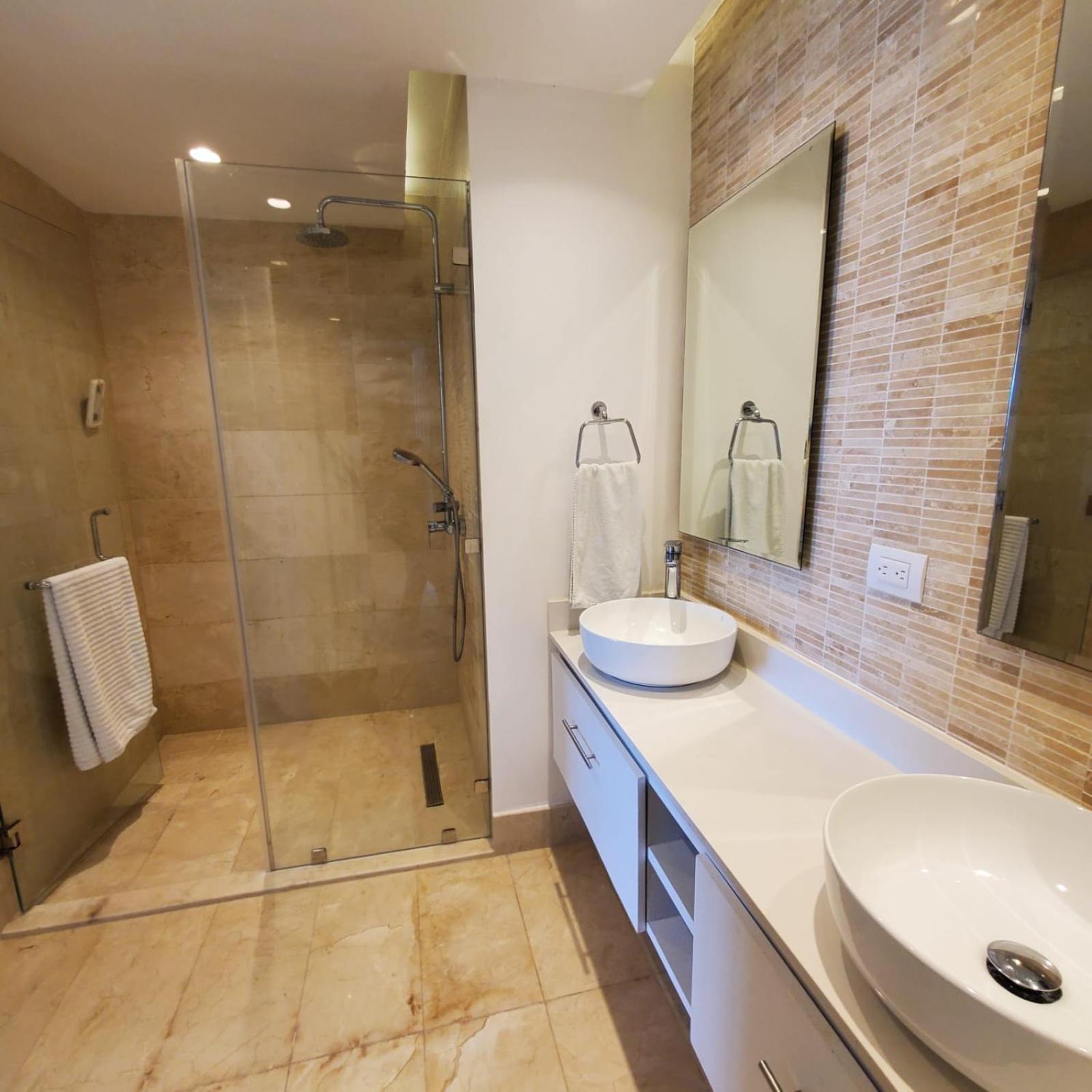 H25 Beachfront Punta Palmera Capcana *