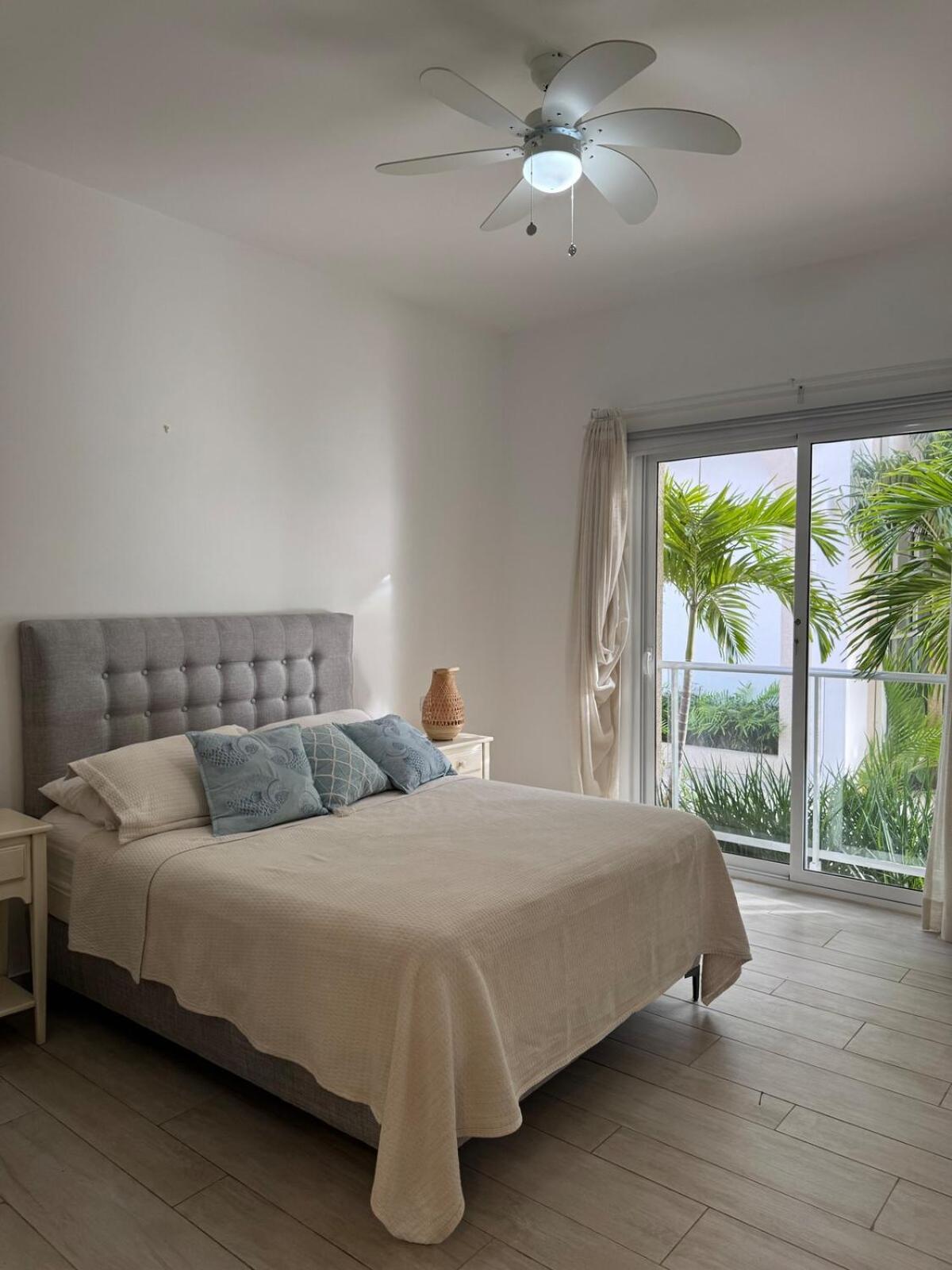 Relax In Cana Pearl, *