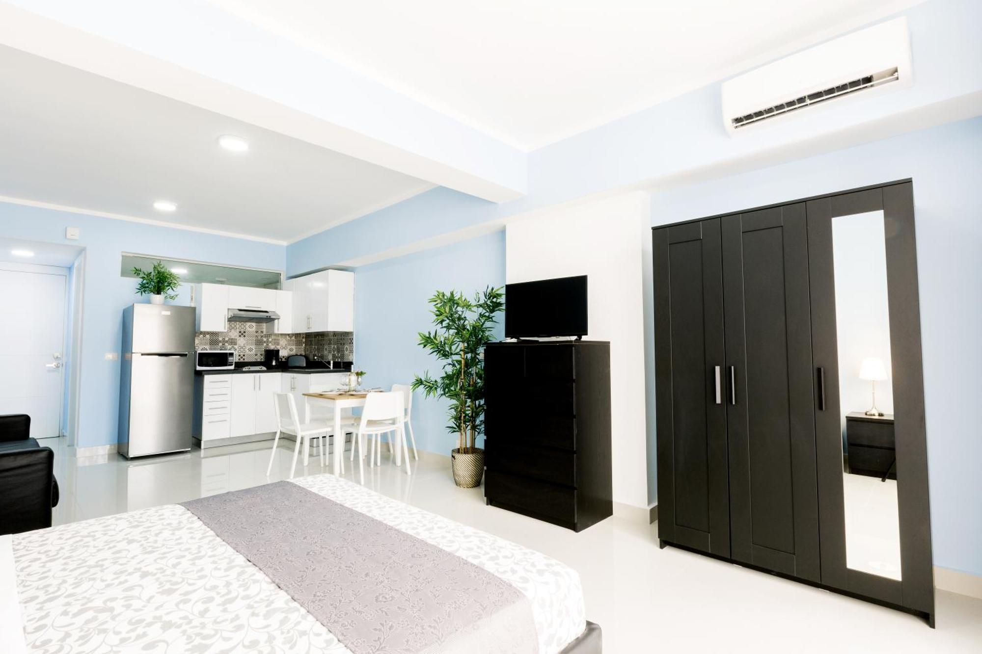 Apartahotel Ducassi And - Rooftop Pool, Club, Breakfast And Wifi 5*