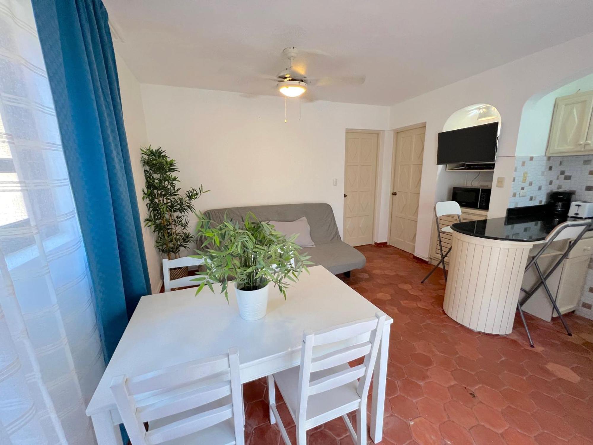Tropical And - Corales - Great Location With Many Restaurants Apartahotel Punta Cana