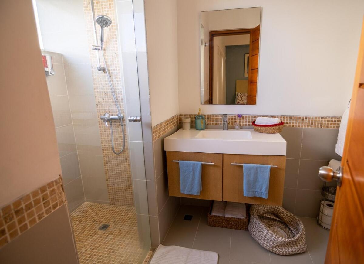 380sq Mts, 2 Stories Apt, Private Pool, Capcana *