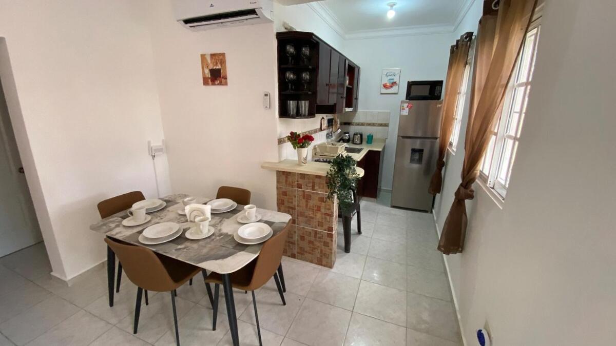 Pool View First Floor 2 Bdrm Apartamento Punta Cana