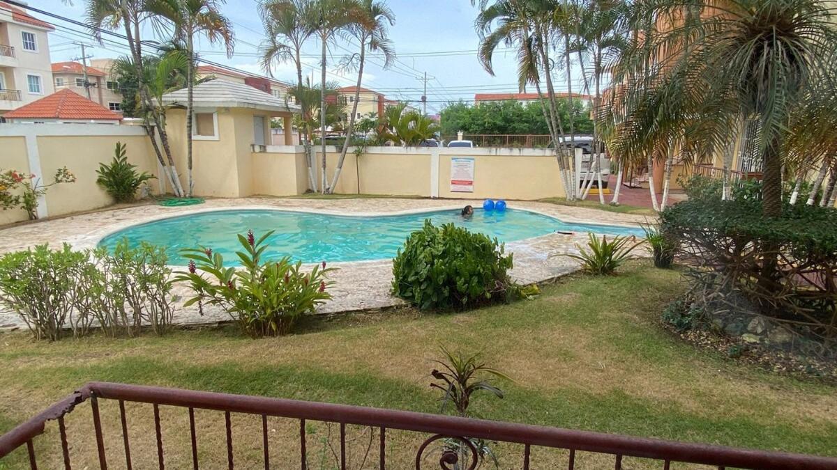 Pool View First Floor 2 Bdrm *